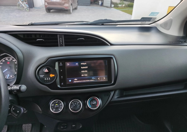 Toyota Yaris cena 49900 przebieg: 134000, rok produkcji 2020 z Trzebinia małe 781